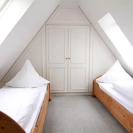 Haus-meisennest-wohnung-adler * ווסטרלנד